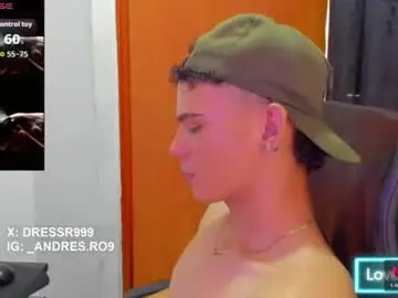 Chaturbate Best live sex cam show of sebascuterouss