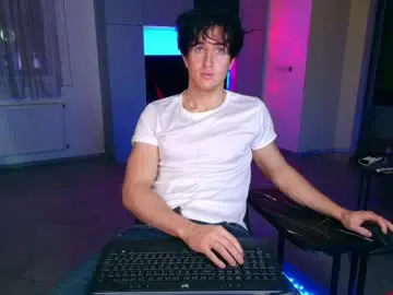 Chaturbate Free Porn Cam of christianlevine_