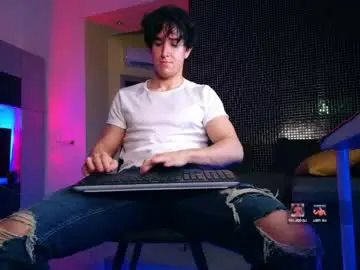 Chaturbate Watch Live Sex Cams of christianlevine_