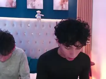 Chaturbate Live Porn of aiden_rivers_