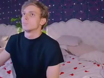 Chaturbate Watch Live Sex Cams of damonlux