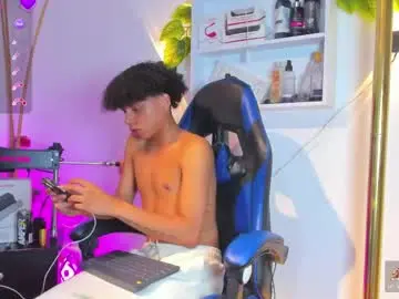 Chaturbate Free Live Porn of _taylor_black