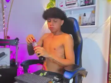 Chaturbate Live Sex of _taylor_black