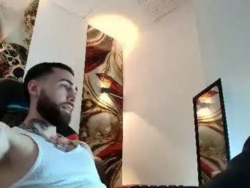 Chaturbate Adult Video Chat of luke_davis01