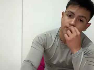 Chaturbate Adult Webcam of santiagomg_