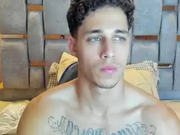 Chaturbate Live Porn of orionblaze69_