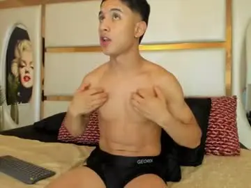 Chaturbate Live Porn of alan_santhos