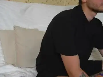 Chaturbate Live Sex Cam of johnstoneisland