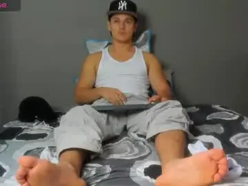 Chaturbate Best live sex cam show of julian_wallace1