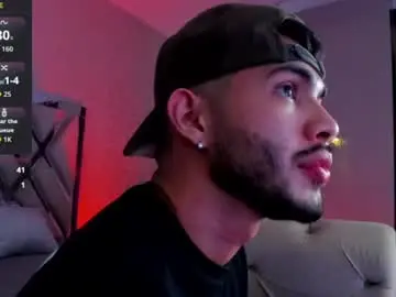 Chaturbate Best live sex cam show of vincentblack_