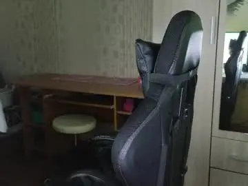 Chaturbate Free Porn Cam of golden_boyyy21