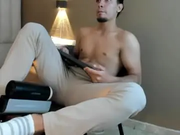 Chaturbate Live Porn of noah_smith05