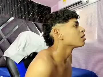 Chaturbate Watch Live Sex Cams of nova_mitchell