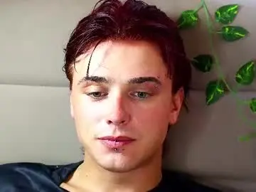 Chaturbate Nude Webcam of _p_l_u_r_