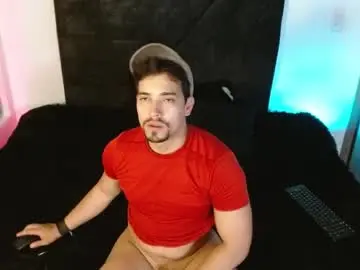 Chaturbate Free Porn Cam of ian_davis