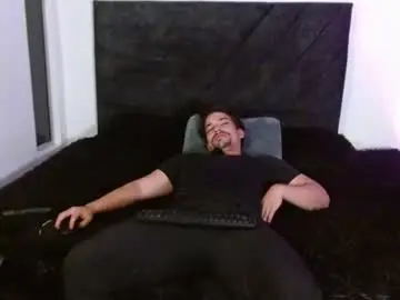 Chaturbate Live Sex of ian_davis