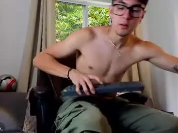 Chaturbate Sex Chat of etham_wolf1