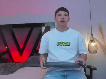 Chaturbate Nude Webcam of andy_miller5