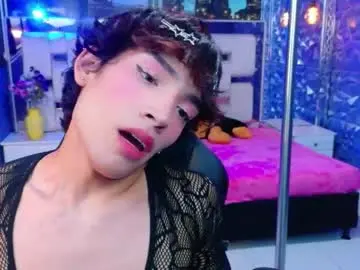 Chaturbate Free Live Porn of isaacnova