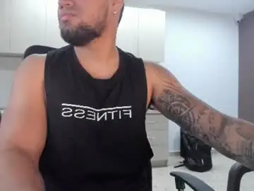 Chaturbate Adult Video Chat of aaronhunter__