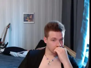 Chaturbate Sex Cam of sheldonmusic34