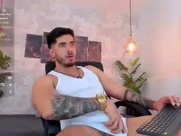Chaturbate Live Sex Cam of nate_franco
