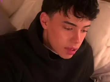 Chaturbate Adult Webcams of zamuel_18