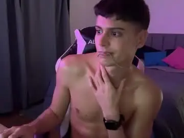 Chaturbate Live Sex of thomassex0