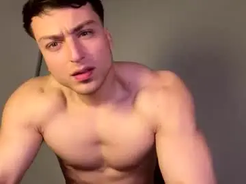 Chaturbate Best live sex cam show of benicio03