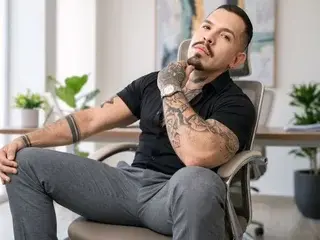 Streamate Sex Chat of Adil_nova_lock