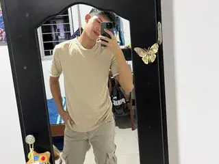 Streamate Sex Cam of Babyynoahtt