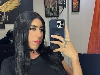 Streamate Nude Webcam of JuliaBulette