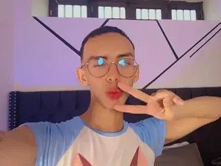 Streamate Adult Webcam of EthanCoxx19