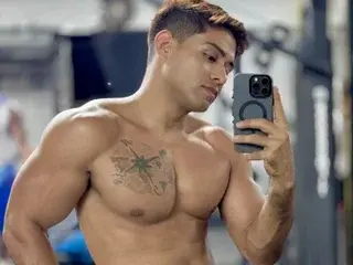 Streamate Watch Live Sex Cams of LuciannoNixon