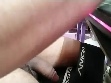 Stripchat Live Porn of growing20yo