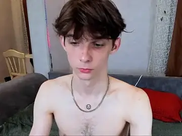 Stripchat Watch Live Sex Cams of Aaron_Boom