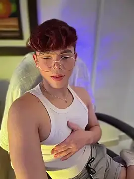 Stripchat Free Porn Cam of PRINCE_STEV