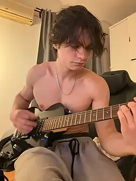 Stripchat Live Sex Cam of SasukeUhchiaa